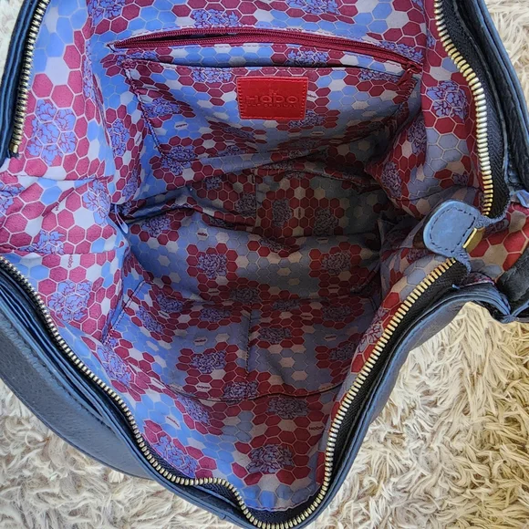 HOBO Black Leather Hobo Shoulder Crossbody Bag - Picture 6 of 8